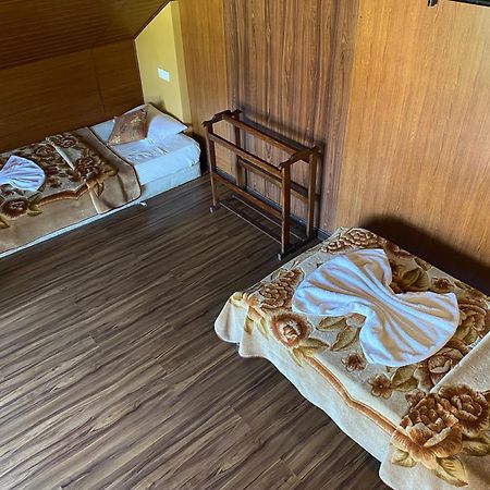 House Of Leisure Ξενοδοχείο Νουβάρα Ελίγια Εξωτερικό φωτογραφία