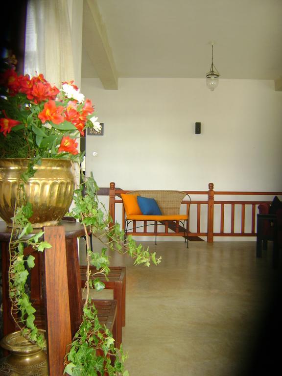 House Of Leisure Ξενοδοχείο Νουβάρα Ελίγια Εξωτερικό φωτογραφία